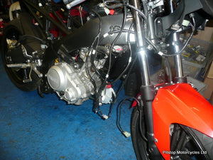 Yamaha YZF-R125 - Assembly Progress