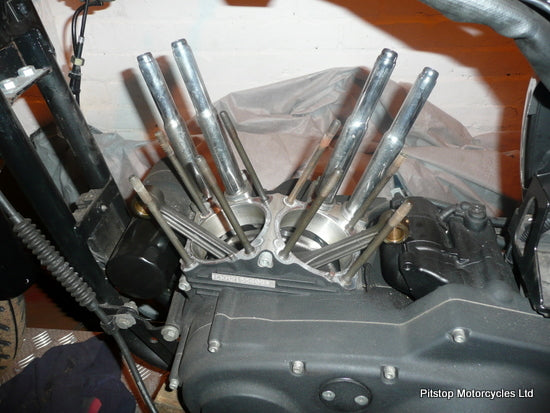 Jim's Harley 1250cc - Engine stripped