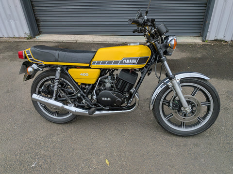 Yamaha RD400 F